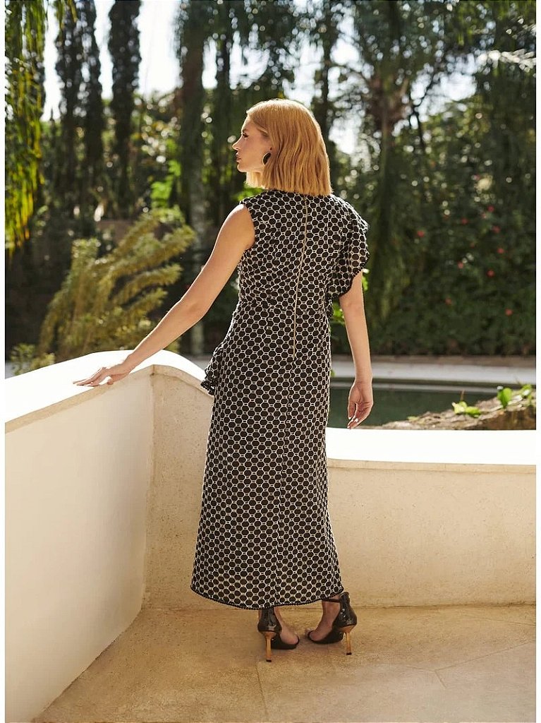 vestido-midi-com-babados-assimetricos-3