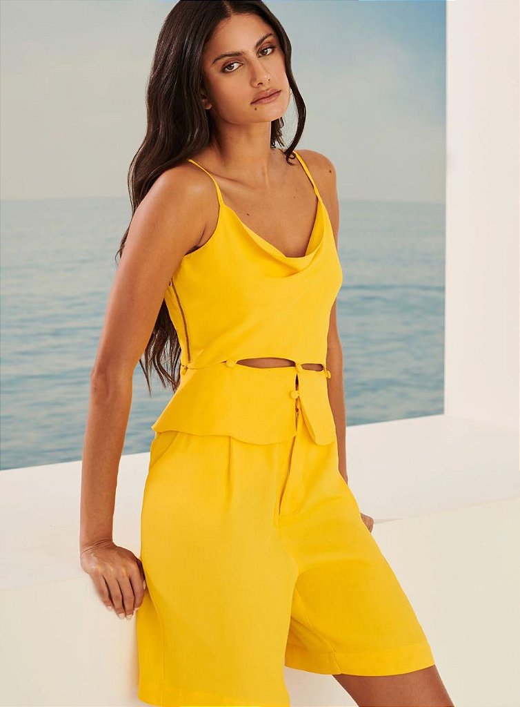 conjunto-botoes-blusa-e-bermuda-2