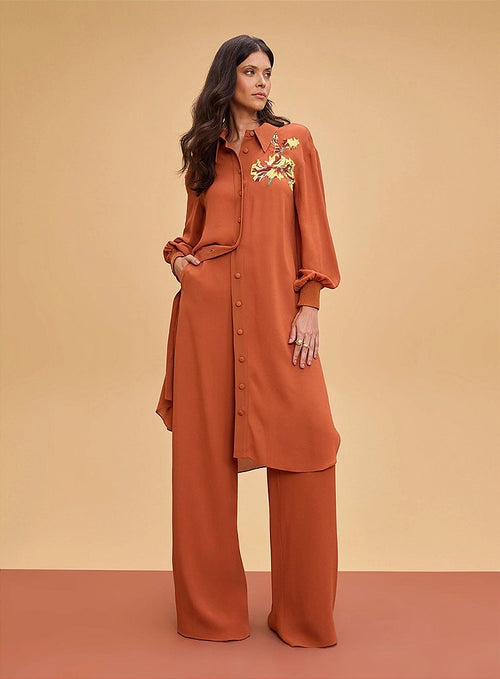 conjunto-calca-e-chemise-bordada-1