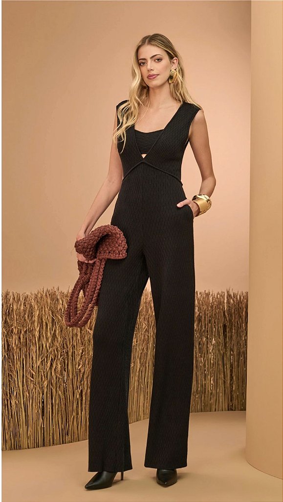 Macacão Tricot Preto | Caimento e Conforto | We Fashion Outlet