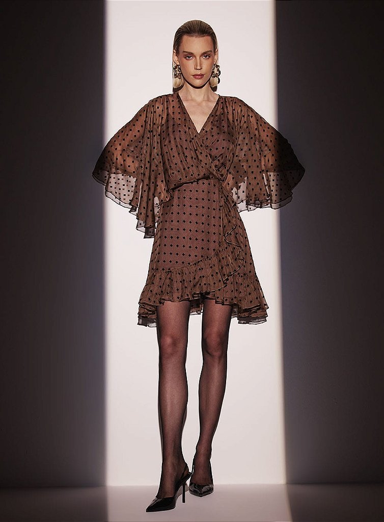 vestido-curto-transpassado-1