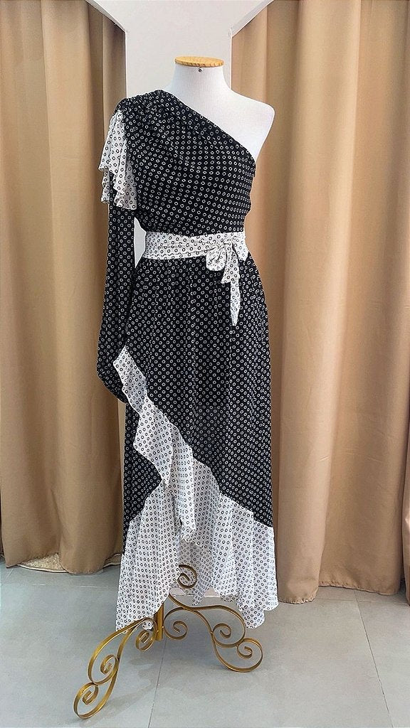 vestido-ombro-so-babados-1